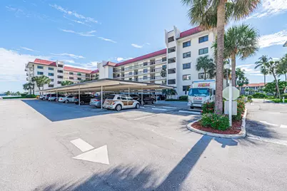 7020 Half Moon Circle #210, Hypoluxo, FL 33462 - Photo 4