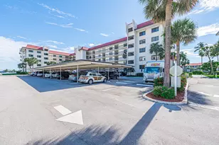 7020 Half Moon Cir, Hypoluxo, FL 33462 - Photo 4