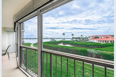 7020 Half Moon Circle #210, Hypoluxo, FL 33462 - Photo 6