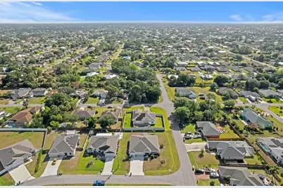 1501 SW Neponset Road, Port Saint Lucie, FL 34953 - Photo 8