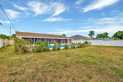 566 SE Floresta Drive, Port Saint Lucie, FL 34983 - Photo 26