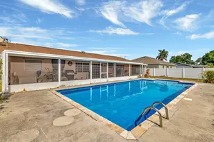 566 SE Floresta Dr, Port Saint Lucie, FL 34983 - Photo 6