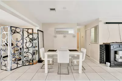 566 SE Floresta Drive, Port Saint Lucie, FL 34983 - Photo 12