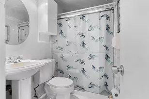 419 Golden Isles Dr, Hallandale Beach, FL 33009 - Photo 14