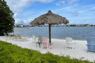 1200 Scotia Dr, Hypoluxo, FL 33462 - Photo 2