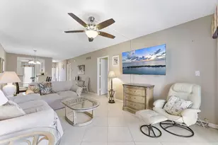 101 NE 19th Ave, Deerfield Beach, FL 33441 - Photo 2