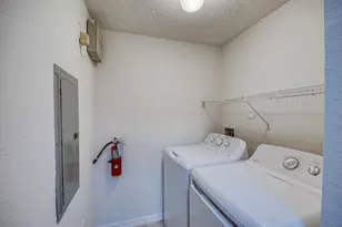 2728 Anzio Ct, Palm Beach Gardens, FL 33410 - Photo 2