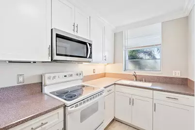 109 Paradise Harbour Boulevard #307, North Palm Beach, FL 33408 - Photo 6