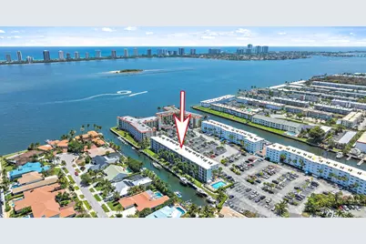 109 Paradise Harbour Boulevard #307, North Palm Beach, FL 33408 - Photo 2