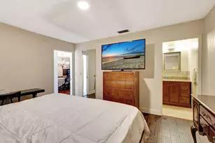 5800 Fernley Dr W, West Palm Beach, FL 33415 - Photo 12