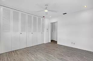 2747 Dudley Dr E, West Palm Beach, FL 33415 - Photo 36