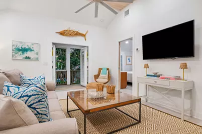 235 Dyer Road #Treehouse, West Palm Beach, FL 33405 - Photo 10