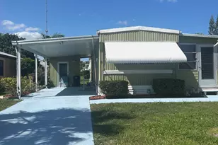 8 SE Hidalgo Ln, Port Saint Lucie, FL 34952 - Photo 1