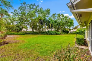 2437 SW Foxpoint Trail, Palm City, FL 34990 - Photo 2