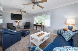 261 NE Cameo Way, Jensen Beach, FL 34957 - Photo 8