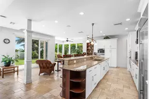 1906 Bay Dr, Pompano Beach, FL 33062 - Photo 10