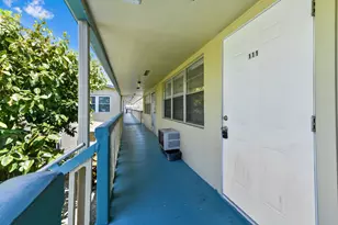 111 Dorchester E, West Palm Beach, FL 33417 - Photo 20