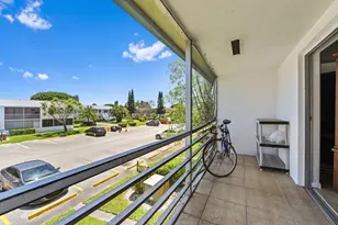 111 Dorchester E, West Palm Beach, FL 33417 - Photo 16