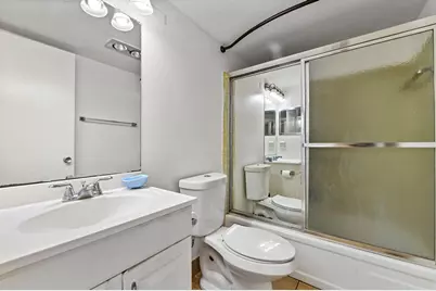 111 Dorchester E #111, West Palm Beach, FL 33417 - Photo 10