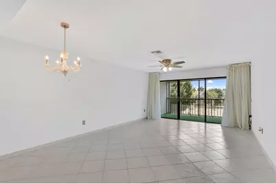 4290 Deste Court #301, Lake Worth, FL 33467 - Photo 8
