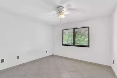 4290 Deste Court #301, Lake Worth, FL 33467 - Photo 12