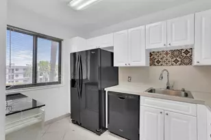 4290 Deste Ct, Lake Worth, FL 33467 - Photo 10
