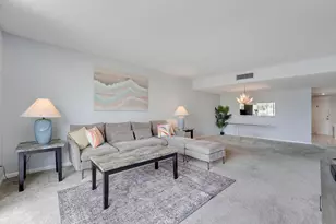 6698 10th Ave N, Lake Worth, FL 33467 - Photo 4