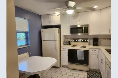 330 NE 26th Avenue #212, Boynton Beach, FL 33435 - Photo 8