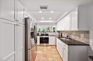 13307 Polo Club Rd, Wellington, FL 33414 - Photo 14