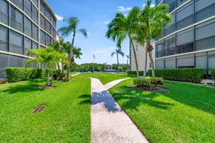 740 E Ocean Ave, Boynton Beach, FL 33435 - Photo 22