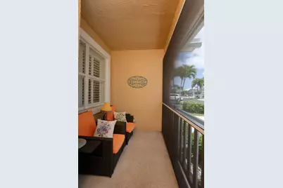 520 NW Galatone Court, Port Saint Lucie, FL 34986 - Photo 8