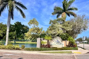 2010 Freeport Ln, Riviera Beach, FL 33404 - Photo 32