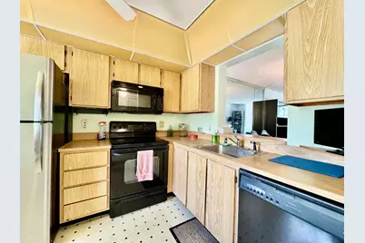 7145 Huntington Lane #102, Delray Beach, FL 33446 - Photo 4