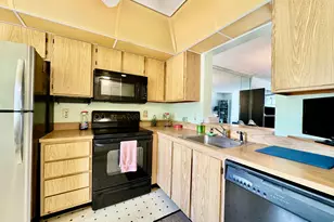 7145 Huntington Ln, Delray Beach, FL 33446 - Photo 4