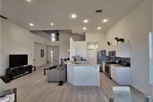 46 Pinnacle Cove, Palm Beach Gardens, FL 33418 - Photo 2