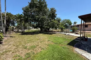 3520 Suncrest Rd, Lake Worth, FL 33467 - Photo 8