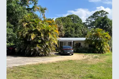 203 E Easy Street, Fort Pierce, FL 34982 - Photo 4