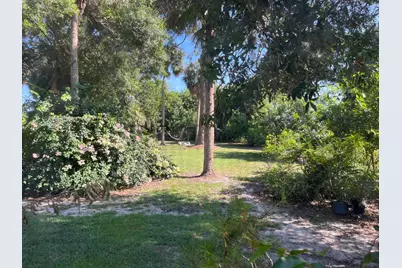 203 E Easy Street, Fort Pierce, FL 34982 - Photo 18