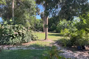 203 E Easy St, Fort Pierce, FL 34982 - Photo 18