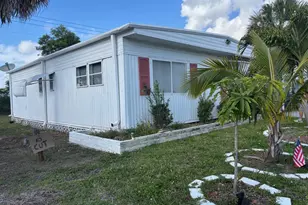 4257 1st Ct Lot 84, Lake Worth, FL 33462 - Photo 4