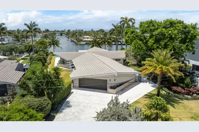 1425 Middle River Drive, Fort Lauderdale, FL 33304 - Photo 2