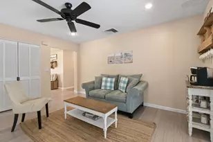 15739 N 75th Way N, Palm Beach Gardens, FL 33418 - Photo 8