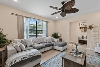 15739 N 75th Way N, Palm Beach Gardens, FL 33418 - Photo 16