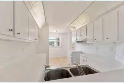 23247 Barwood Lane #101, Boca Raton, FL 33428 - Photo 8