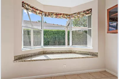 8150 Sandpiper Way, West Palm Beach, FL 33412 - Photo 10