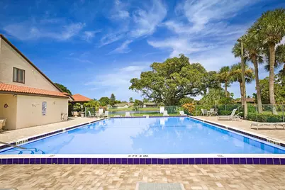 9 VÃ­a De Casas Sur #203, Boynton Beach, FL 33426 - Photo 4