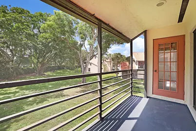 9 VÃ­a De Casas Sur #203, Boynton Beach, FL 33426 - Photo 10