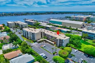 890 N Federal Hwy, Lantana, FL 33462 - Photo 1