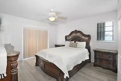 397 NE Gulfstream Avenue, Port Saint Lucie, FL 34983 - Photo 16