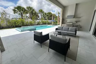 9120 Coral Isles Cir, Palm Beach Gardens, FL 33412 - Photo 10